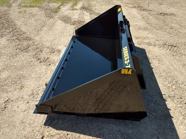 Stinger Attachments Skid Steer Material Bucket Series 3