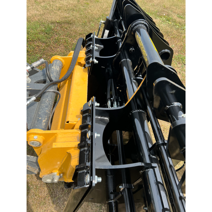 Stinger Attachments Wheel Loader CG-XD Clam Grapple