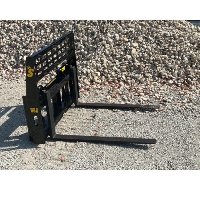 Stinger Attachments Compact Pallet Fork